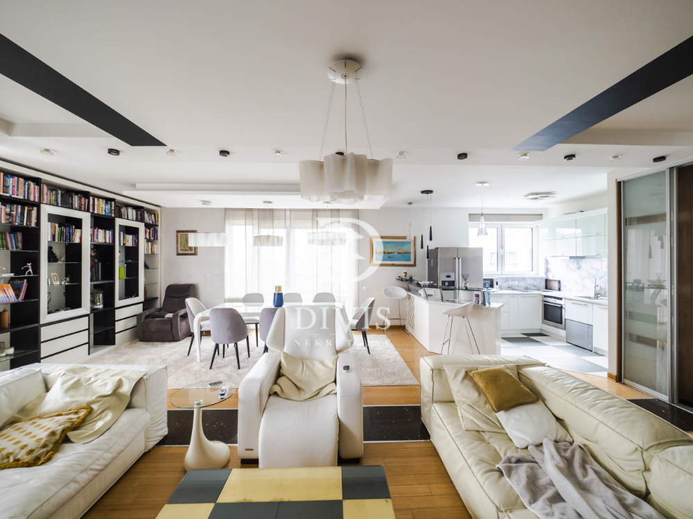 Slika 3 - Vladmira Popovića,  Stan na prodaju, 139m2, 810.000€